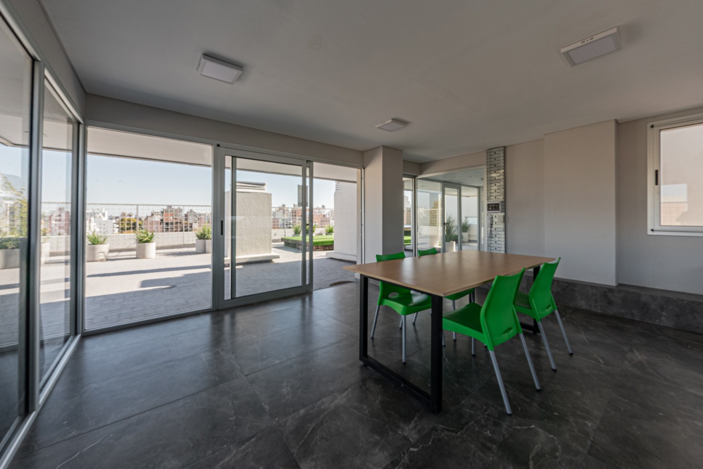 Listo para escriturar. Dpto. de 1 dormitorio a la venta. Amenities.