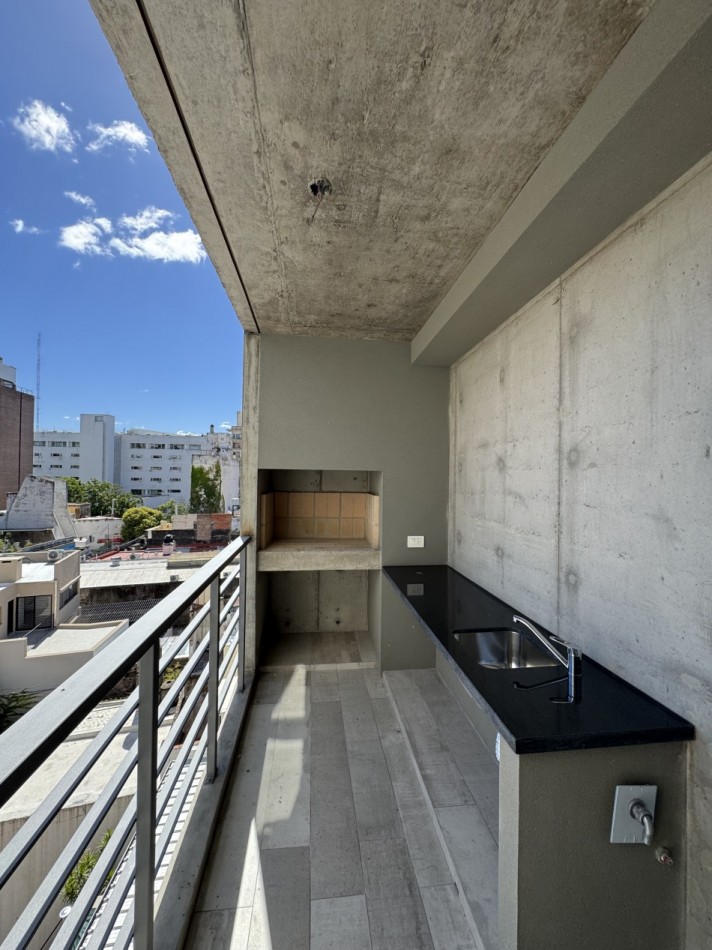 Pisos exclusivos con una ubicacion privilegiada y cocheras disponibles. Dpto de 3 dormitorios.