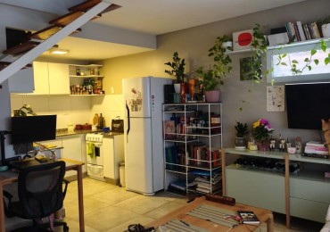 Duplex con cochera en Pichincha. Oportunidad.